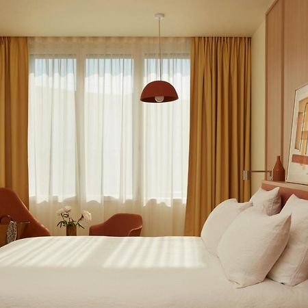 Okko Hotels Paris Rosa Parks エクステリア 写真