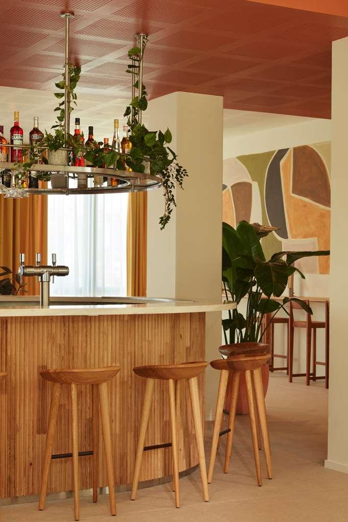 Okko Hotels Paris Rosa Parks レストラン 写真